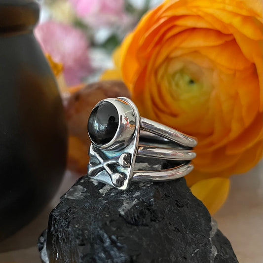 Black Star Diaopside Tombstone Ring