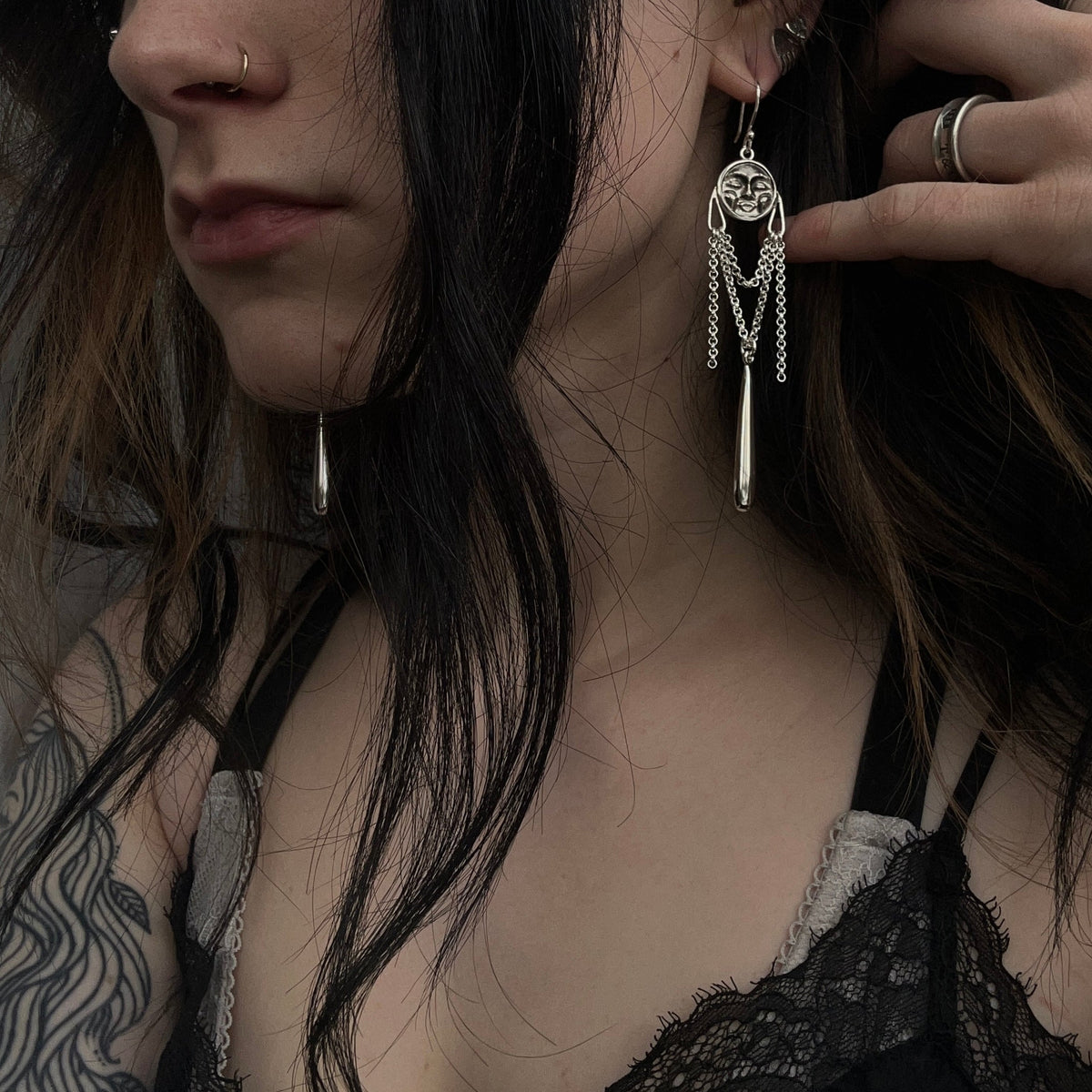 Earrings & Studs