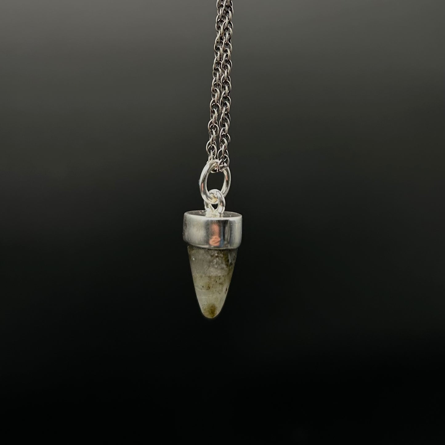 Labradorite Point Necklace (mini)